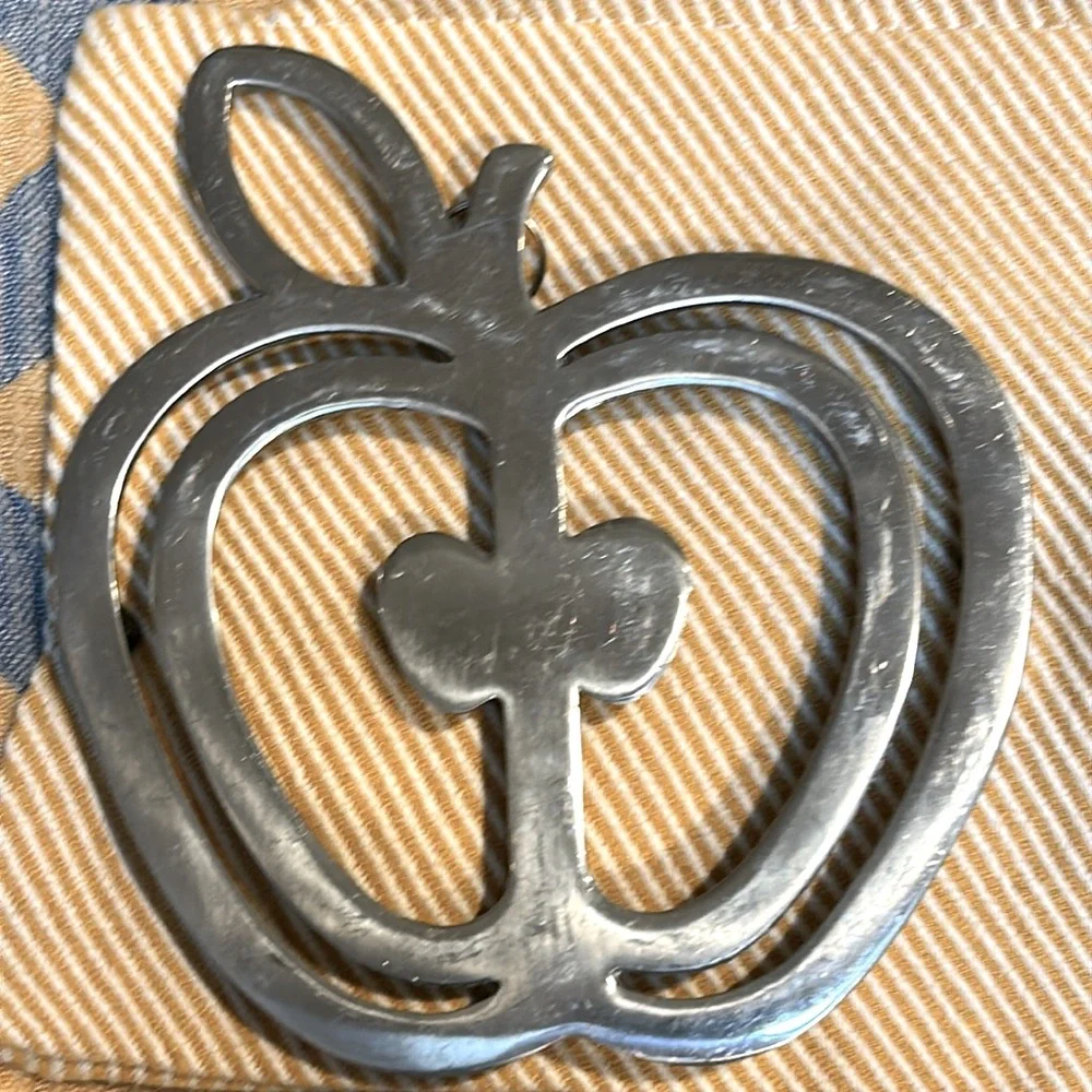Vintage Silver Apple Trivet Ready to Hang 1980s
